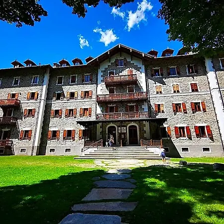 Grand Ceresole Reala Kingapartment